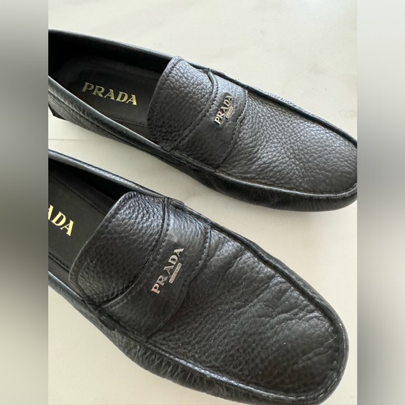 Prada men’s loafers in black Size 9. Used once . In perfect condition - Picture 2 of 7